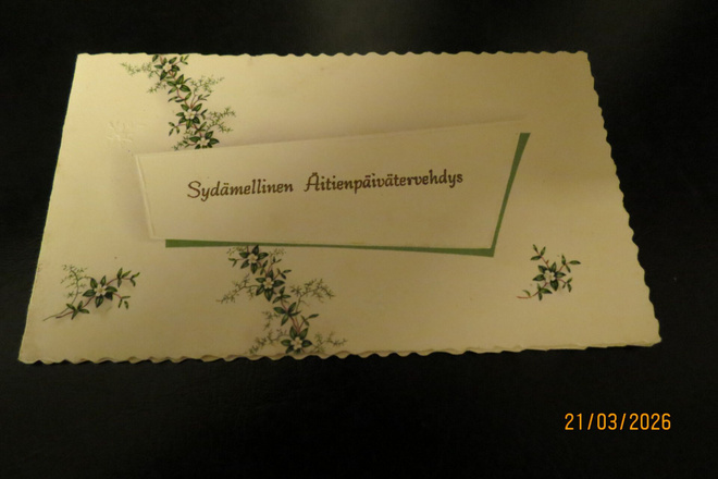 VANHA ÄITIENPÄIVÄKORTTI KÄYTTÄMÄTÖN