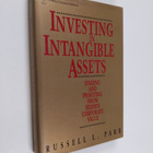 Russell L. Parr : Investing in intangible assets : findin... - pikkukuva 1