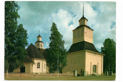 Ilmajoki: puukirkko ja tapuli