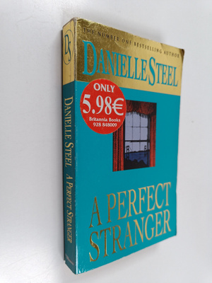 Danielle Steel : A perfect stranger