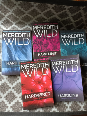 Meredith Wild: Hacker-series 1-5 (koko sarja englanniksi)