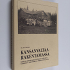 Olavi Hurri : Kansanvaltaa rakentamassa : sosialidemokraa... - pikkukuva 1