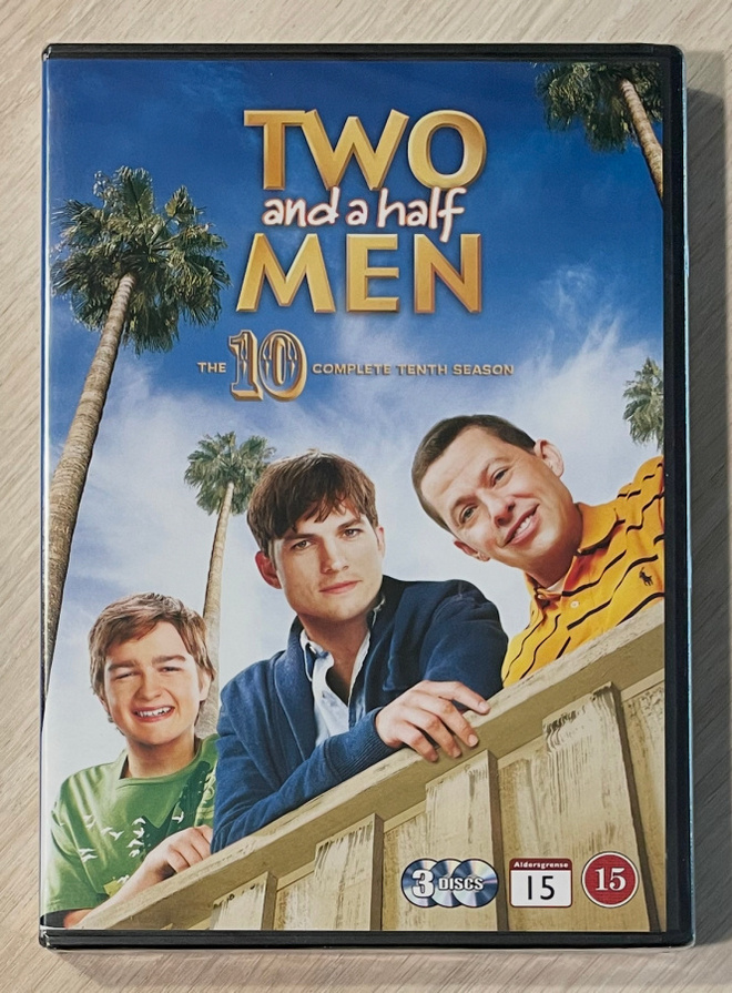 Miehen puolikkaat: Kausi 10 (3DVD) Ashton Kutcher (UUSI)