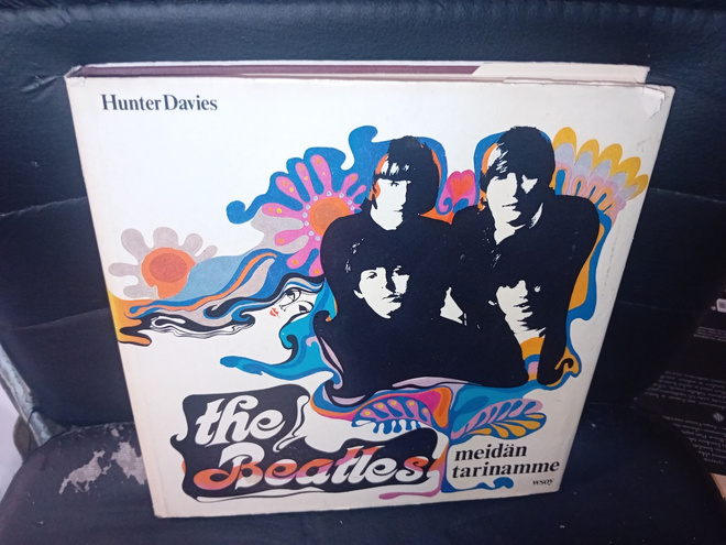 Hunter Davies  THE BEATLES MEIDÄN TARINAMME (2p.1968) Sis.pk