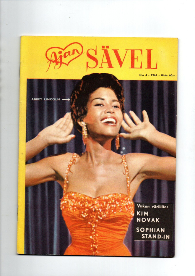 Ajan Sävel n:o 4 1961 Keski-aukeaman värikuva KIM NOVAK