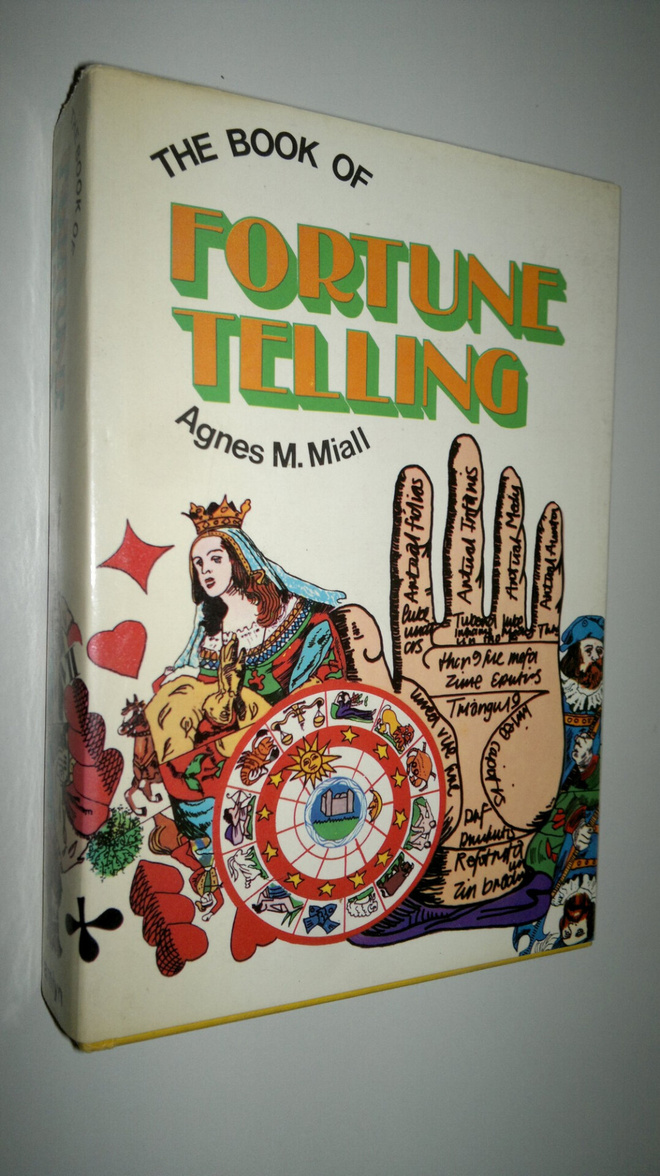 Agnes M. Miall : The book of the Fortune telling