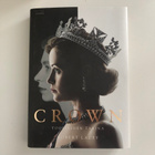 Robert Lacey : The crown : todellinen tarina - pikkukuva 1
