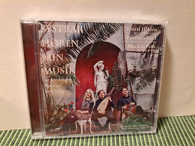 Systrar hören min musik-ur Fredmans Epistlar och Sånger CD
