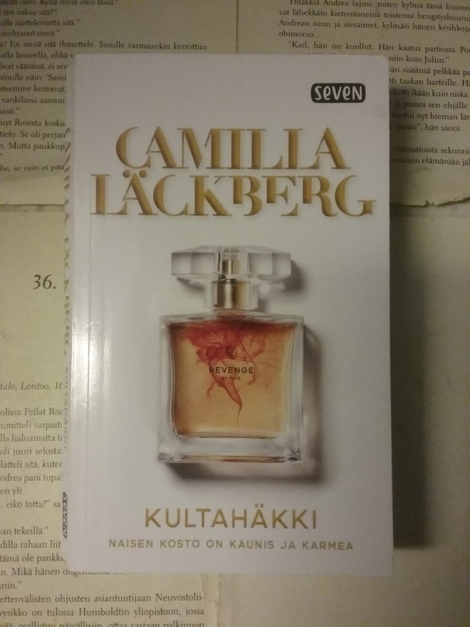 Camilla Läckberg - Kultahäkki (pokkari)