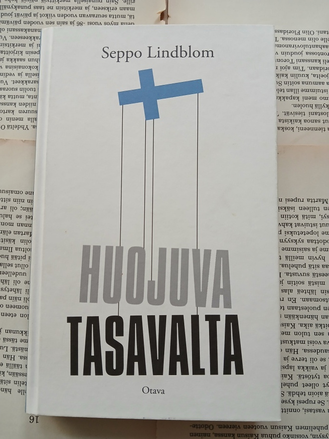 Seppo Lindblom - Huojuva tasavalta (sid.)