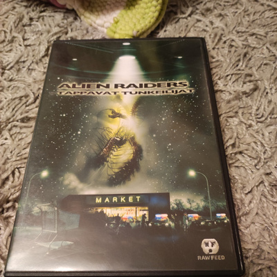 Alien Raiders (DVD)