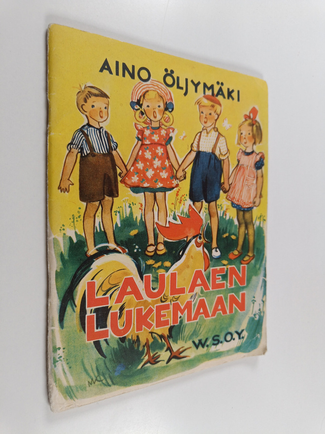 Aino Öljymäki : Laulaen lukemaan