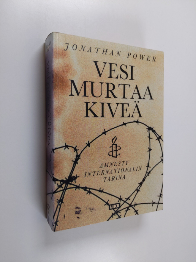 Jontahan Power : Vesi murtaa kiveä : Amnesty Internationa...