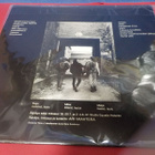 INSAINT - JA MAA ELÄÄ TAAS EX-/EX- LP - pikkukuva 2