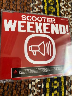 Scooter: Weekend!