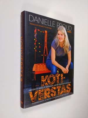 Danielle Proud : Kotiverstas
