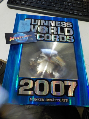 LORDI  KOKO BÄNDIN  NIMIKIRJOITUKSET GUINNESS  RECORDS 2007