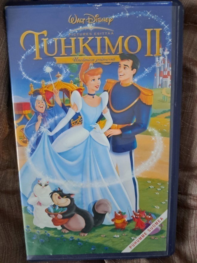 Walt Disney Tuhkimo II Unelmien Prinsessa