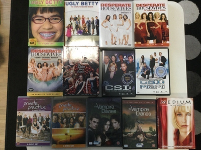 DVD TV-SARJA. ERILAISIA… nouto.