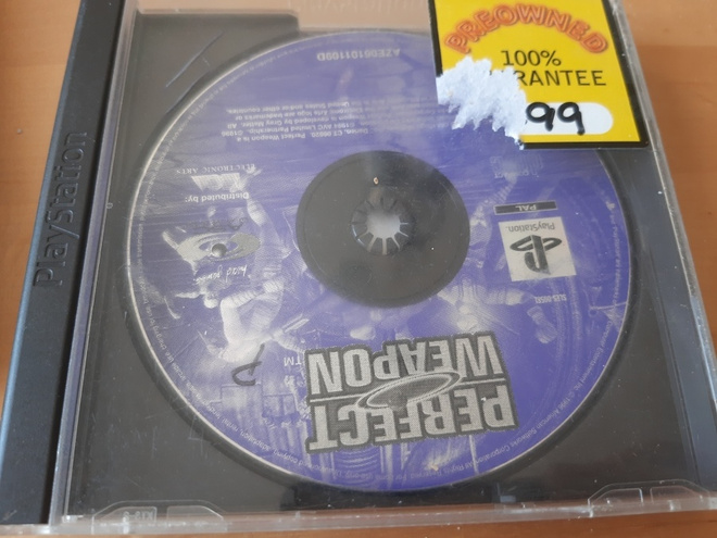 PS1 Perfect Weapon, ei ohjeita, ei kansilehteä