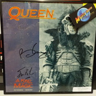QUEEN - A KIND OF MAGIC LP BRYAN MAY + JIM BEACH SIGNEERAUKS - pikkukuva 1