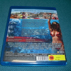 PIRANHA (Elisabeth Shue) 3D+2D -BD, K18*** - pikkukuva 2