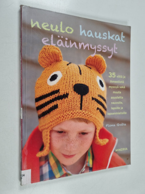 Fiona Goble : Neulo hauskat eläinmyssyt : 35 villiä ja ih...