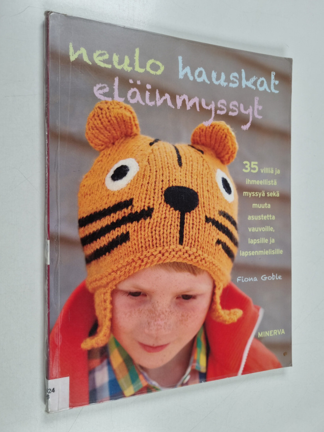 Fiona Goble : Neulo hauskat eläinmyssyt : 35 villiä ja ih...
