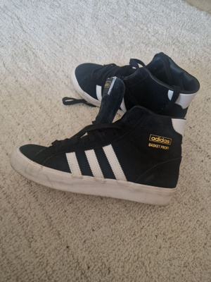 Adidas Basket Profi koko 38 musta/kulta