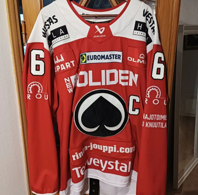 Porin Ässät Jesse Joensuu game worn