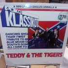 LP Poko Klassikot : Teddy & The Tigers ( SIS POSTIKULU ) - pikkukuva 1