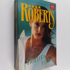 Nora Roberts : Tähtien virta - pikkukuva 1