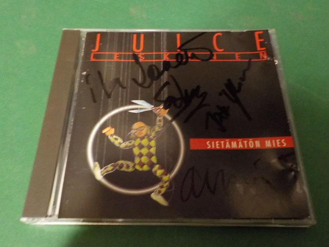 JUICE LESKINEN - SIETÄMÄTÖN MIES CD VIIDELLÄ NIMMARILLA