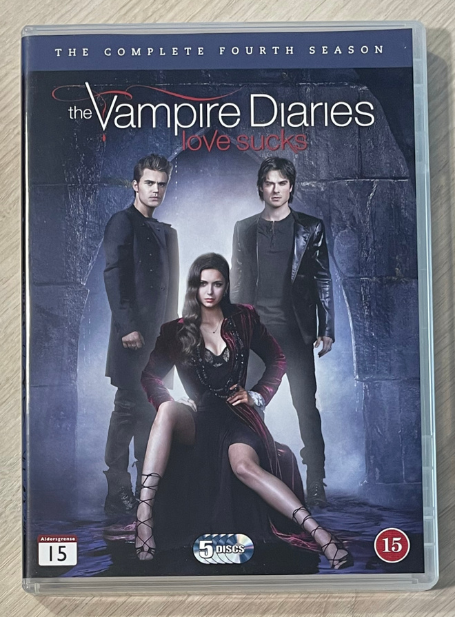 Vampyyripäiväkirjat: Kausi 4 (2012-2013) 5DVD