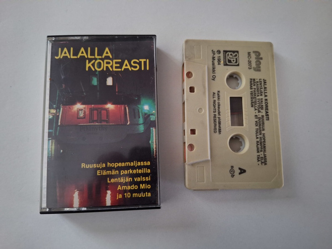 JALALLA KOREASTI Jukka Ågren, Erkki Eräs ym.  c-kasetti