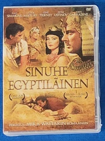 Sinuhe, egyptiläinen (uusi muoveissa)