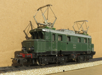 Märklin DB E44 oldtimer sähköveturi