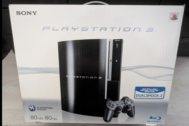 PlayStation 3 alkuperäislaatikossa – Kiintolevy 500 GB