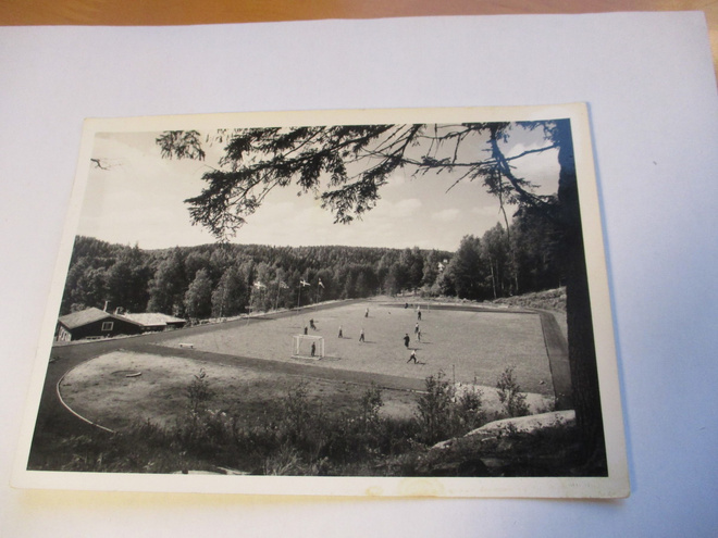 Espoo Solvalla  - 1964 Agfan kortti ruotsink taustalla