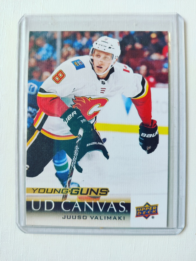 18-19 UD Young Guns Canvas - Juuso Välimäki