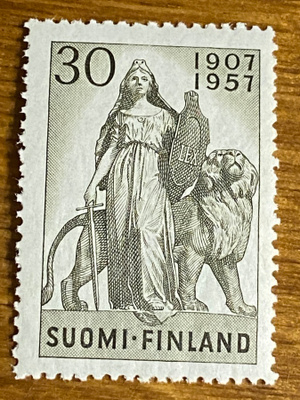 EDUSKUNTA 50 VUOTTA**
