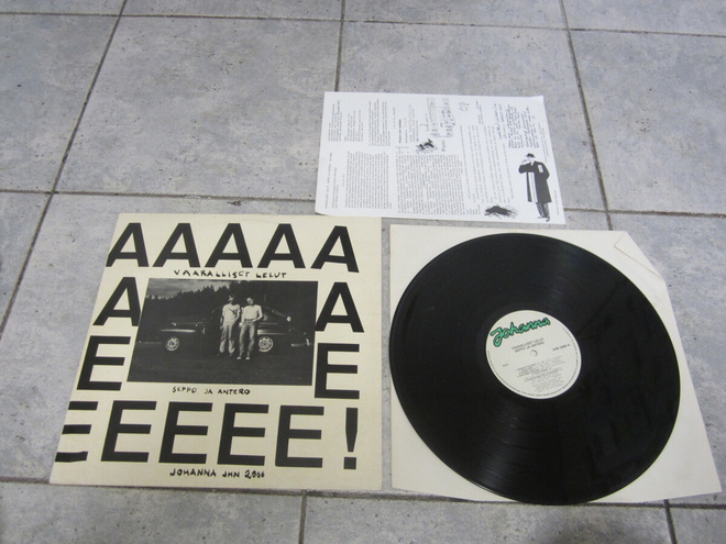 VAARALLISET LELUT - SEPPO JA ANTERO ( ORIG LP v 1982 + LIITE