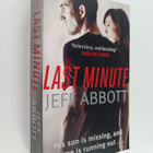 Jeff Abbott : The Last Minute - pikkukuva 1