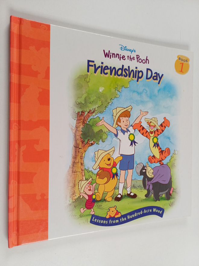 Nancy Parent : Winnie the Pooh : friendship day