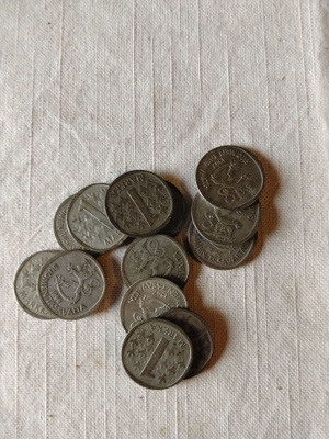 13 kpl hopeamerkkoja
