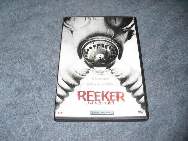 REEKER (Michael Ironside) K18***