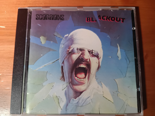 CD: Scorpions - Blackout