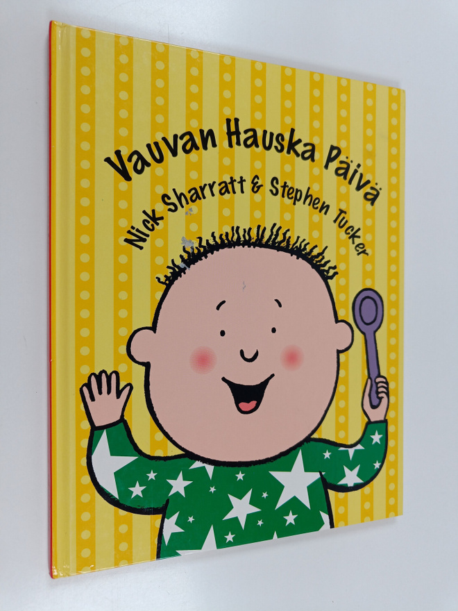 Nick Sharratt ym. : Vauvan hauska päivä