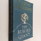 Kazuo Ishiguro : The buried giant - pikkukuva 1