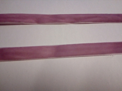 Vaaleanvioletti samettinauha 500cm